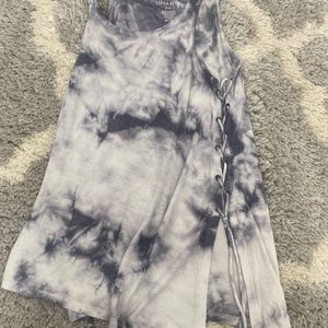Gray and white tie dye tank